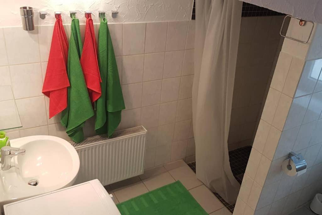 Appartement Vanille, Ferienwohnung Mit Eigenem Eingang, Wie Ein Kleines Haus Bad Salzuflen Eksteriør billede