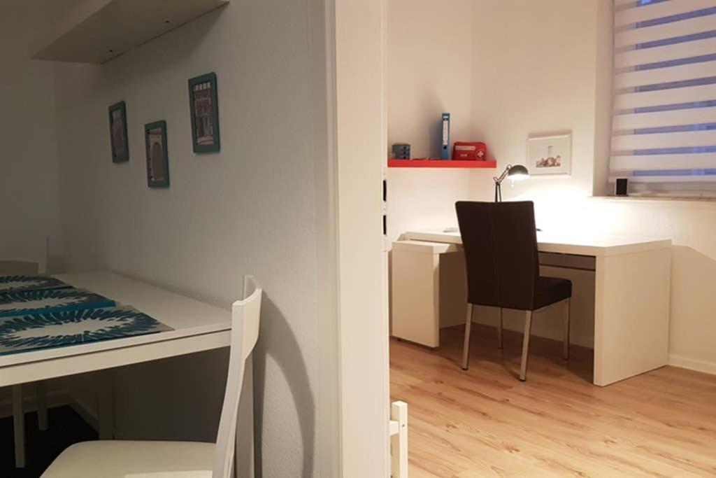 Appartement Vanille, Ferienwohnung Mit Eigenem Eingang, Wie Ein Kleines Haus Bad Salzuflen Eksteriør billede