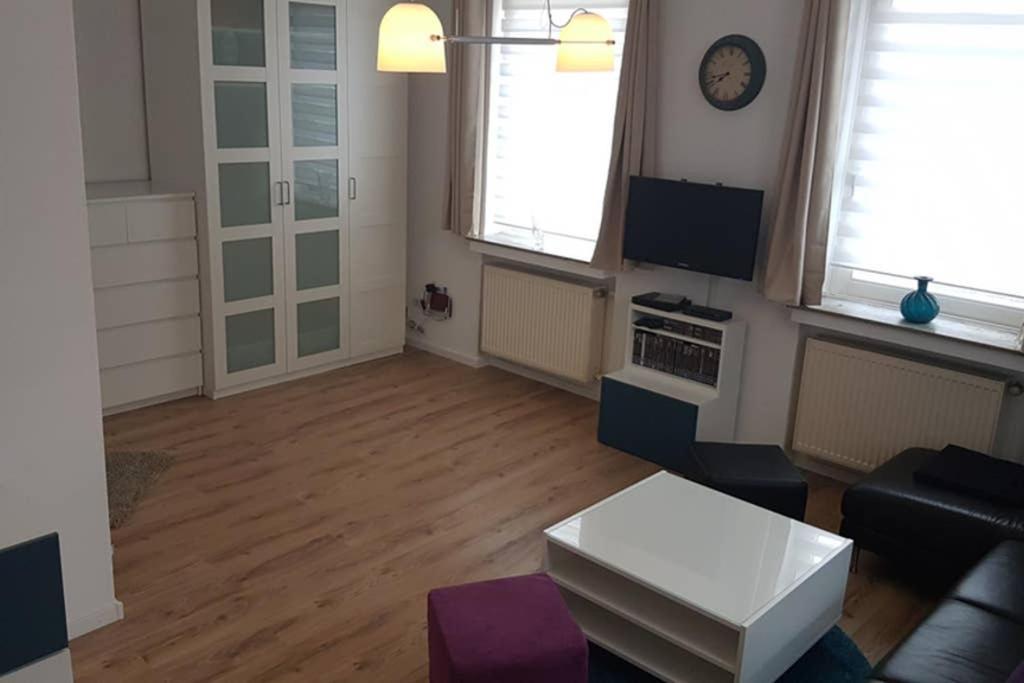 Appartement Vanille, Ferienwohnung Mit Eigenem Eingang, Wie Ein Kleines Haus Bad Salzuflen Eksteriør billede