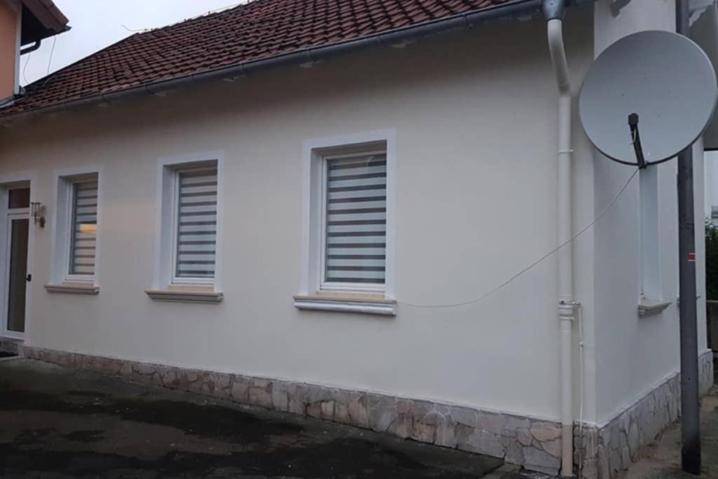 Appartement Vanille, Ferienwohnung Mit Eigenem Eingang, Wie Ein Kleines Haus Bad Salzuflen Eksteriør billede